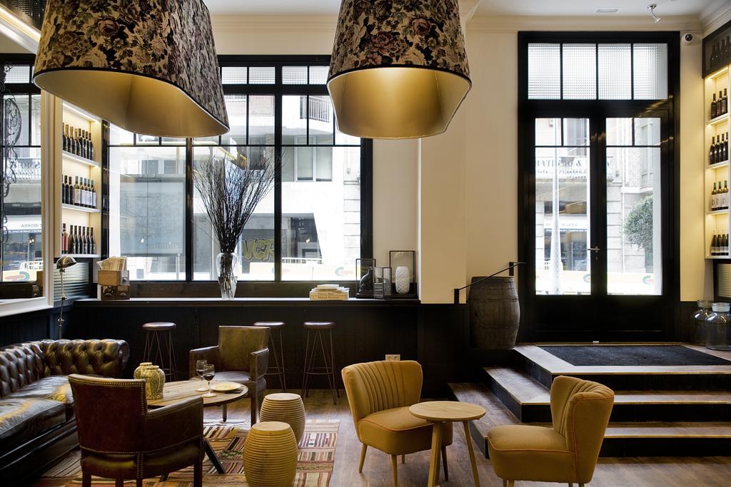 Praktik Vinoteca Hotel Барселона Екстериор снимка